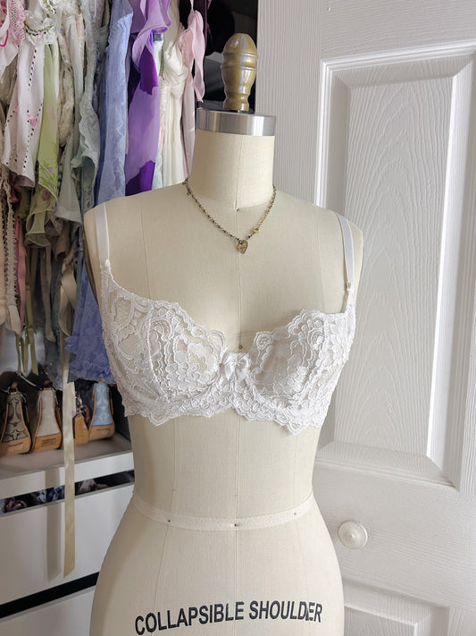 Vintage VS Lace White Bra