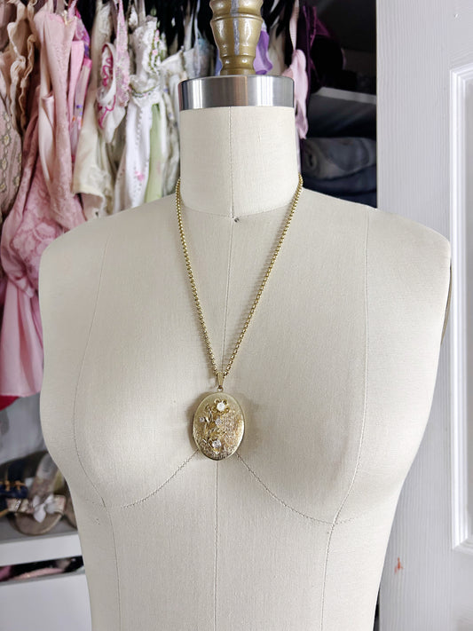 Vintage Gold Plated Locket Necklace